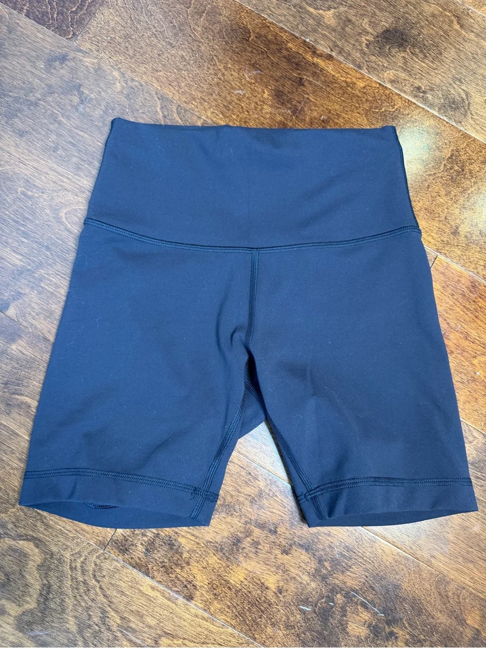 lululemon Black Align High-Rise Bike Shorts…Size 4